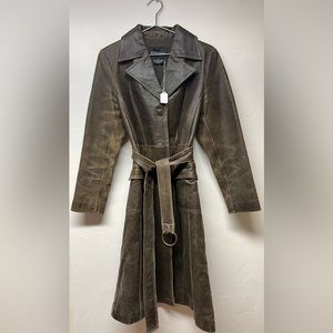 Classy Women’s Genuine Leather Coat